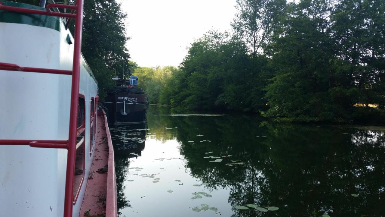Botel La Vecchia Dole Dış mekan fotoğraf